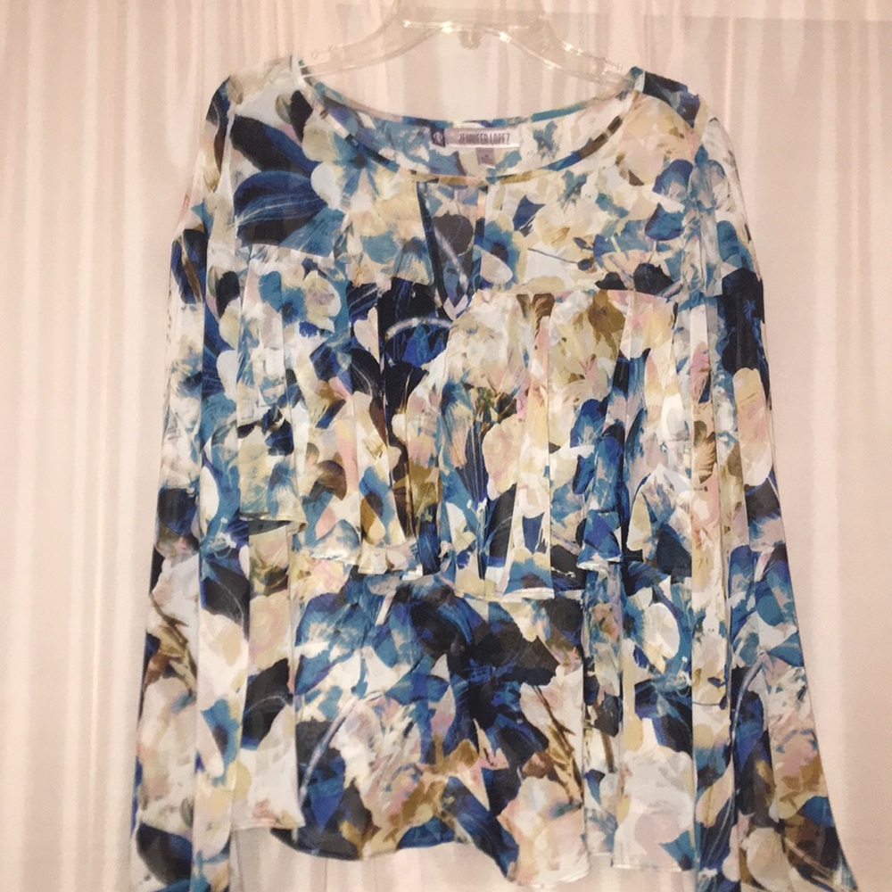 Jennifer Lopez blouse